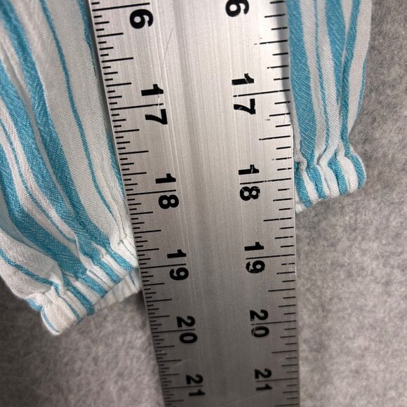 Chico's Top Women 2 White Blue Stripe 3/4 Sleeve Button Front Casual Blouse NWOT - Picture 5 of 11